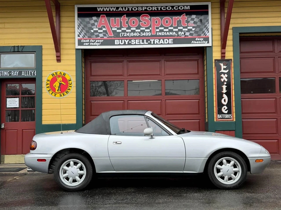 1991 Mazda NA MX-5 Miata - Image 5 of 31