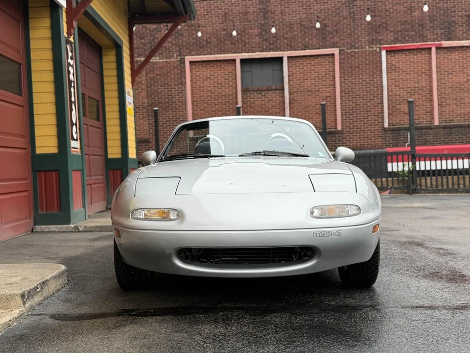 1991 Mazda NA MX-5 Miata - Image 19 of 31