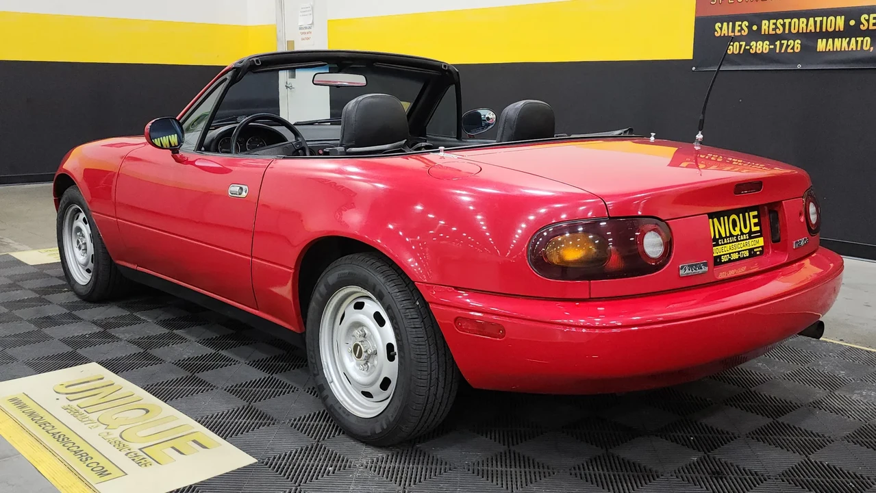 1991 Mazda NA MX-5 Miata - Image 4 of 9