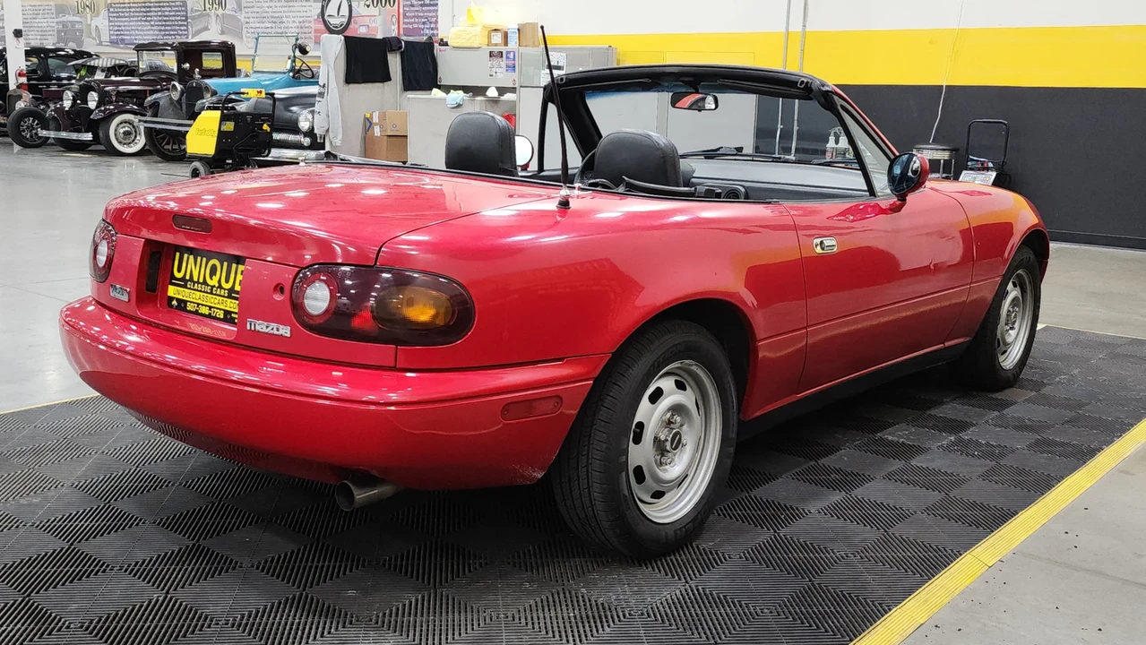 1991 Mazda NA MX-5 Miata - Image 3 of 9