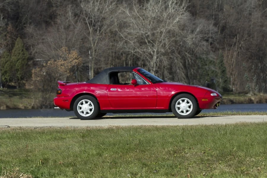 1991 Mazda NA MX-5 Miata - Image 2 of 10
