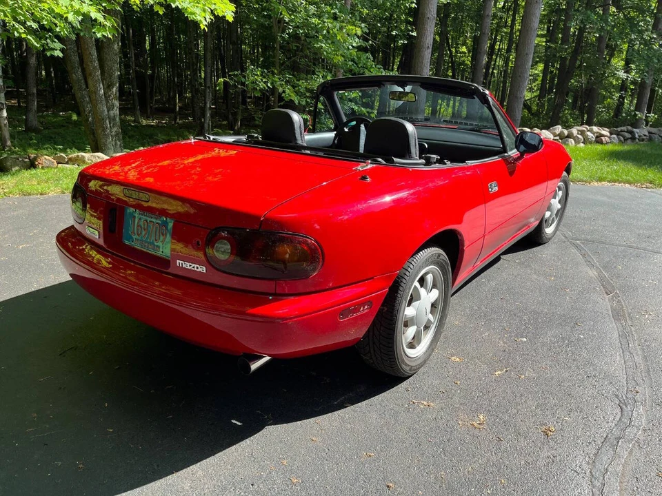 1991 Mazda NA MX-5 Miata - Image 6 of 31