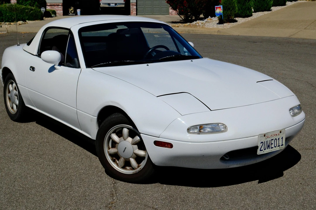 1991 Mazda NA MX-5 Miata - Image 9 of 31