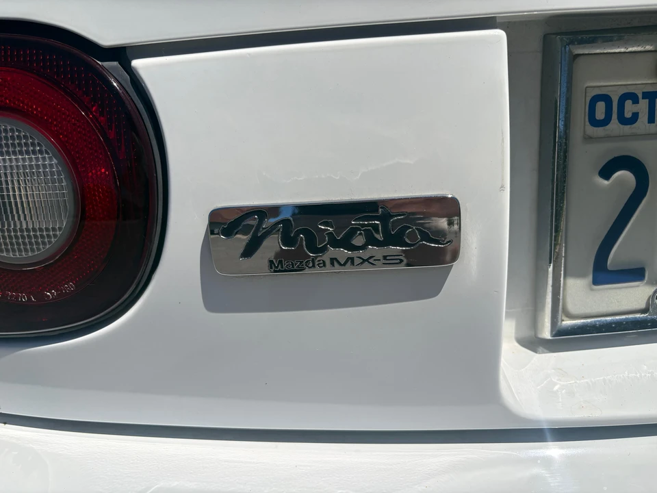 1991 Mazda NA MX-5 Miata - Image 28 of 31