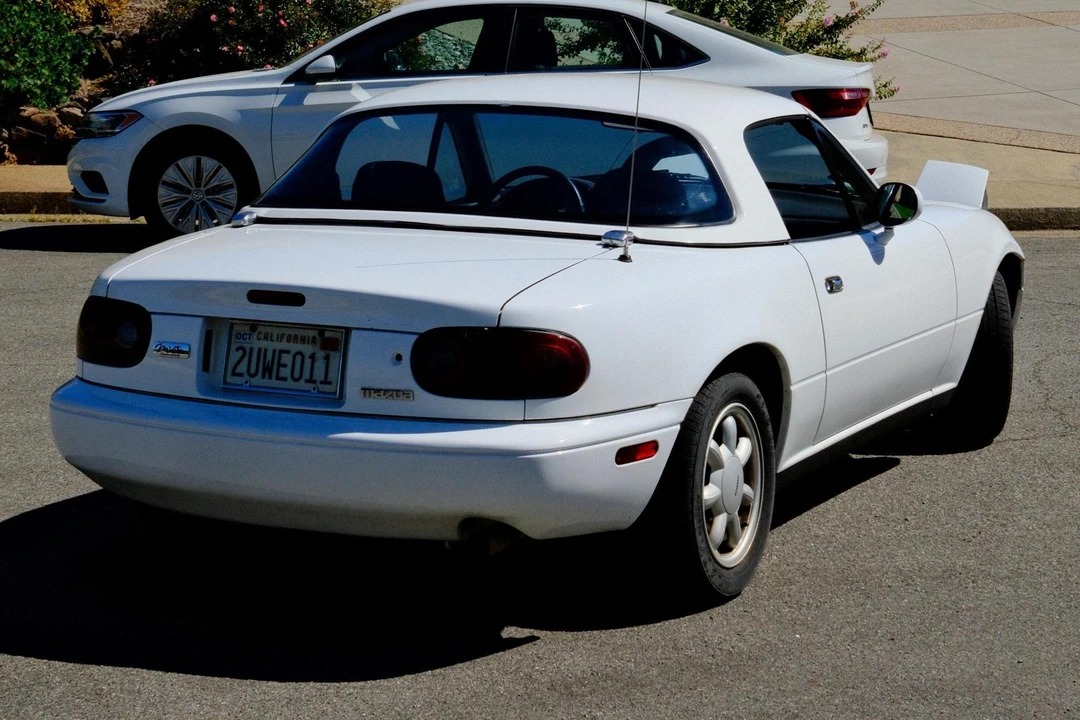 1991 Mazda NA MX-5 Miata - Image 15 of 31