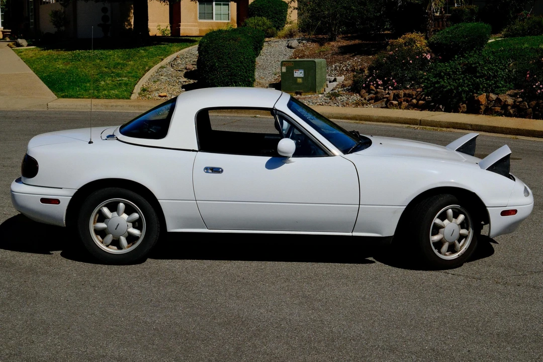 1991 Mazda NA MX-5 Miata - Image 3 of 31