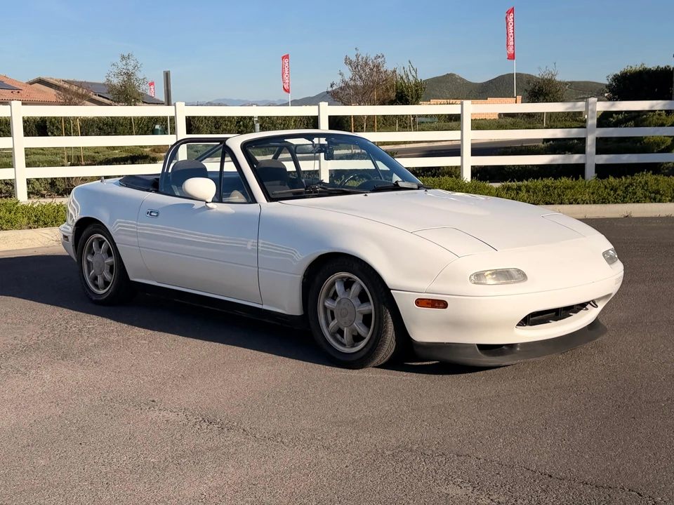 1991 Mazda NA MX-5 Miata - Image 10 of 31