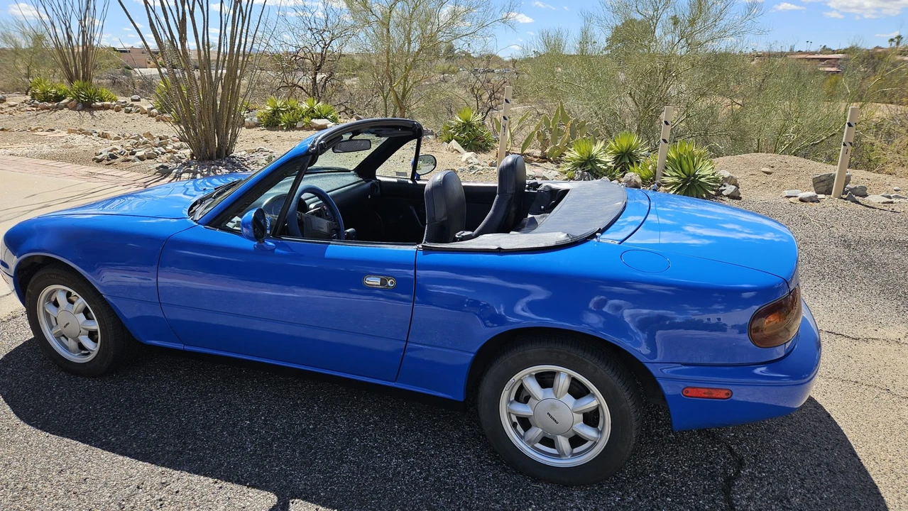 1991 Mazda NA MX-5 Miata - Image 5 of 31