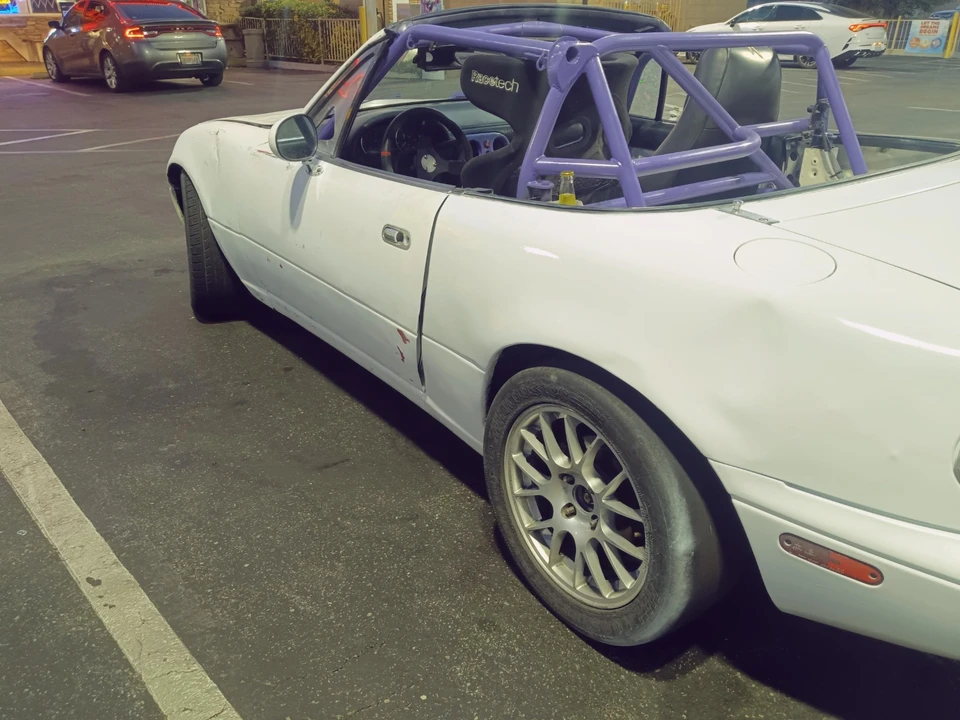 1991 Mazda NA MX-5 Miata - Image 6 of 12
