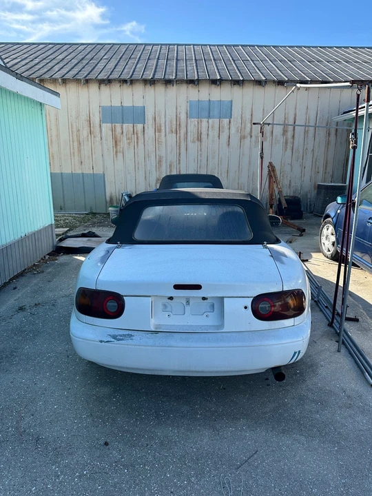 1991 Mazda NA MX-5 Miata - Image 5 of 8