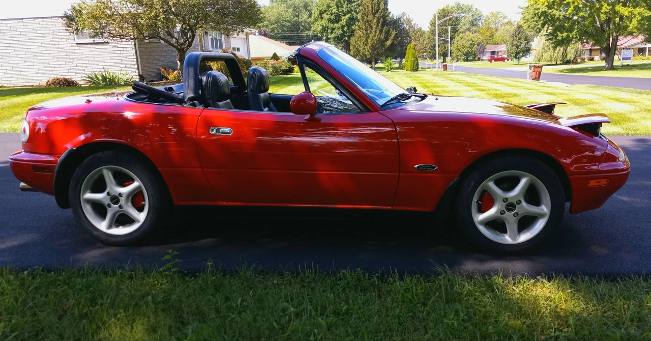 1991 Mazda NA MX-5 Miata - Image 13 of 31