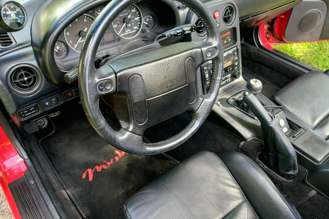 1991 Mazda NA MX-5 Miata - Image 30 of 31