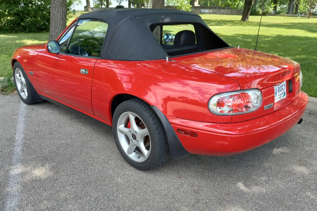 1991 Mazda NA MX-5 Miata - Image 4 of 31