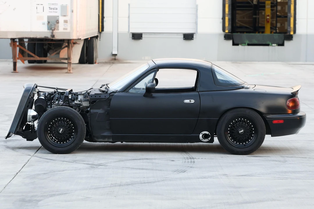 1991 Mazda NA MX-5 Miata - Image 3 of 31