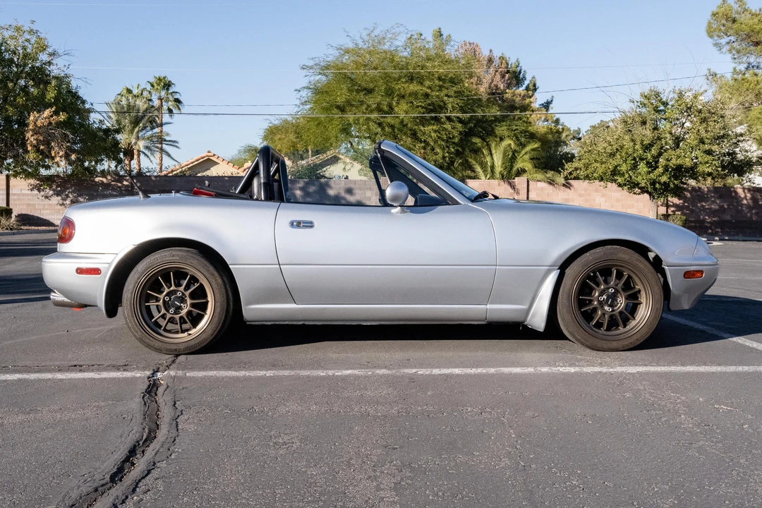 1991 Mazda NA MX-5 Miata - Image 8 of 31