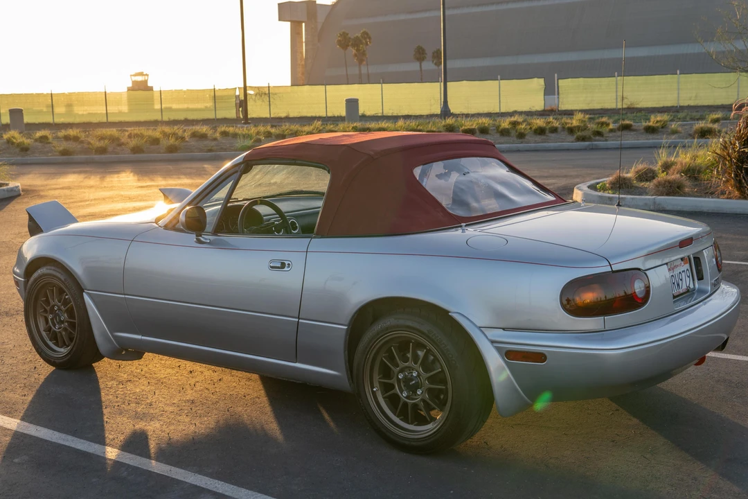 1991 Mazda NA MX-5 Miata - Image 4 of 31