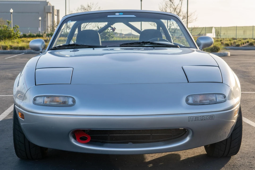 1991 Mazda NA MX-5 Miata - Image 2 of 31
