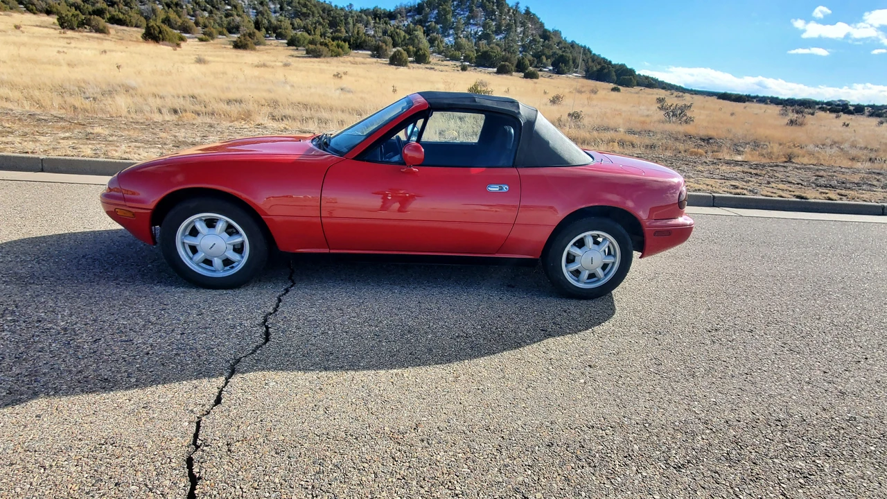 1991 Mazda NA MX-5 Miata - Image 21 of 31
