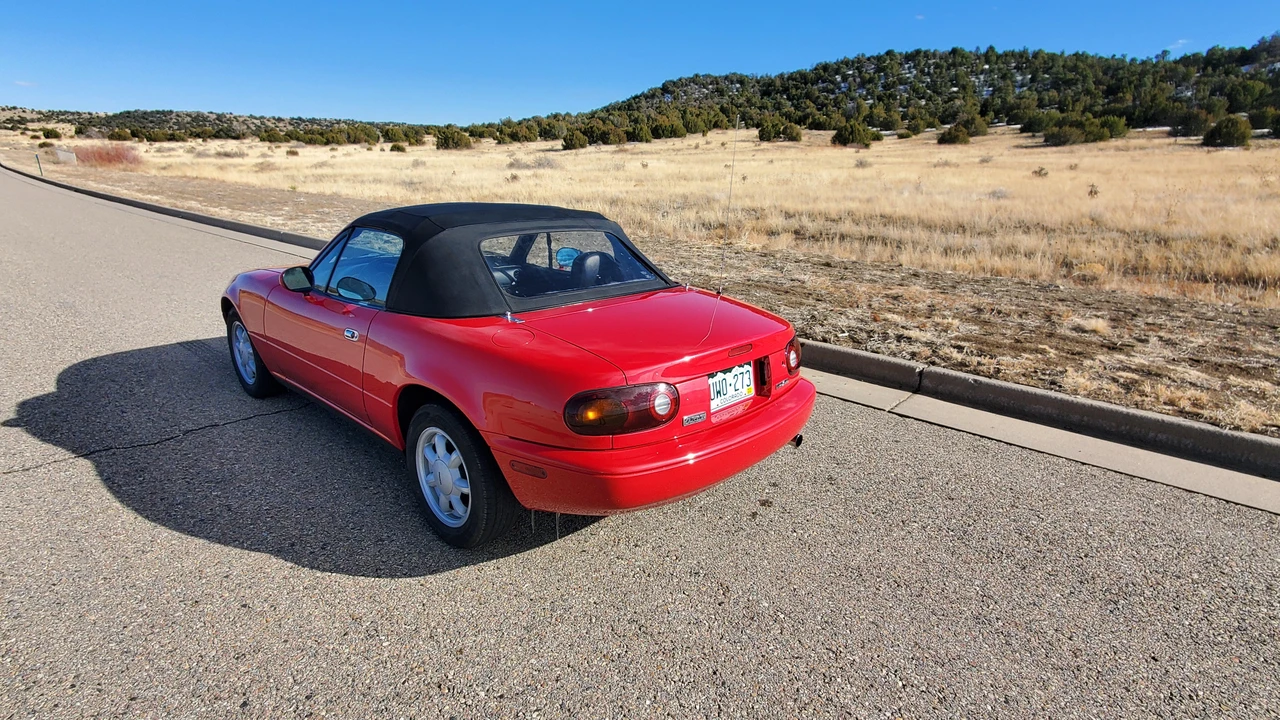 1991 Mazda NA MX-5 Miata - Image 24 of 31
