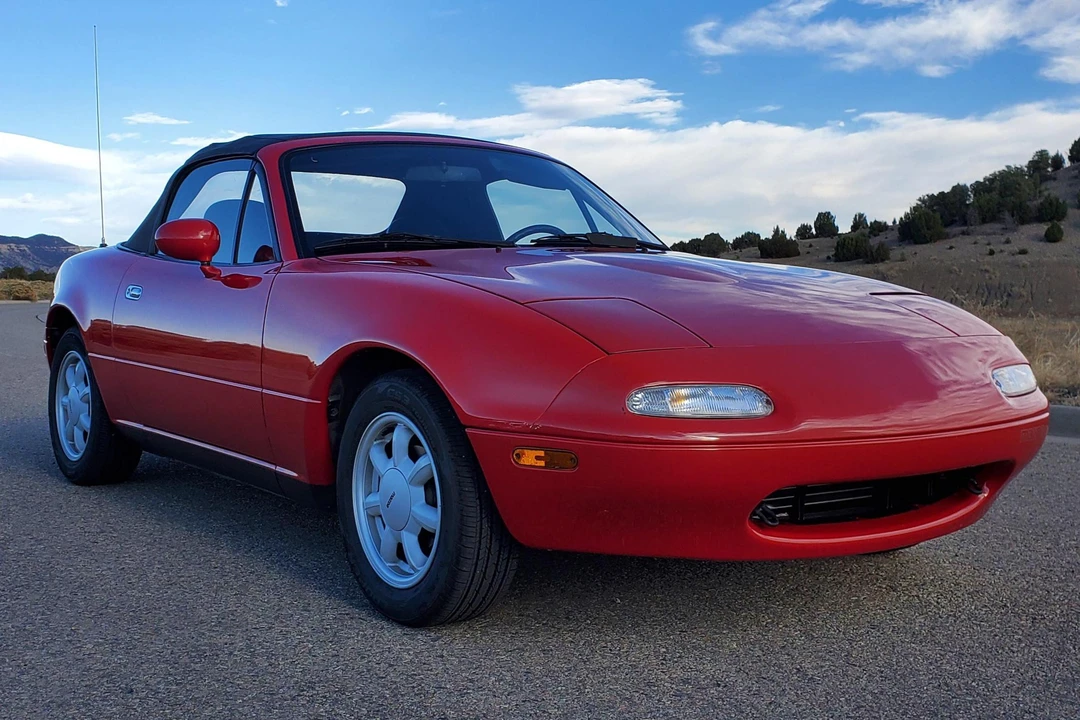 1991 Mazda NA MX-5 Miata - Image 2 of 31