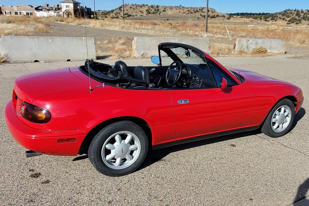 1991 Mazda NA MX-5 Miata - Image 3 of 31