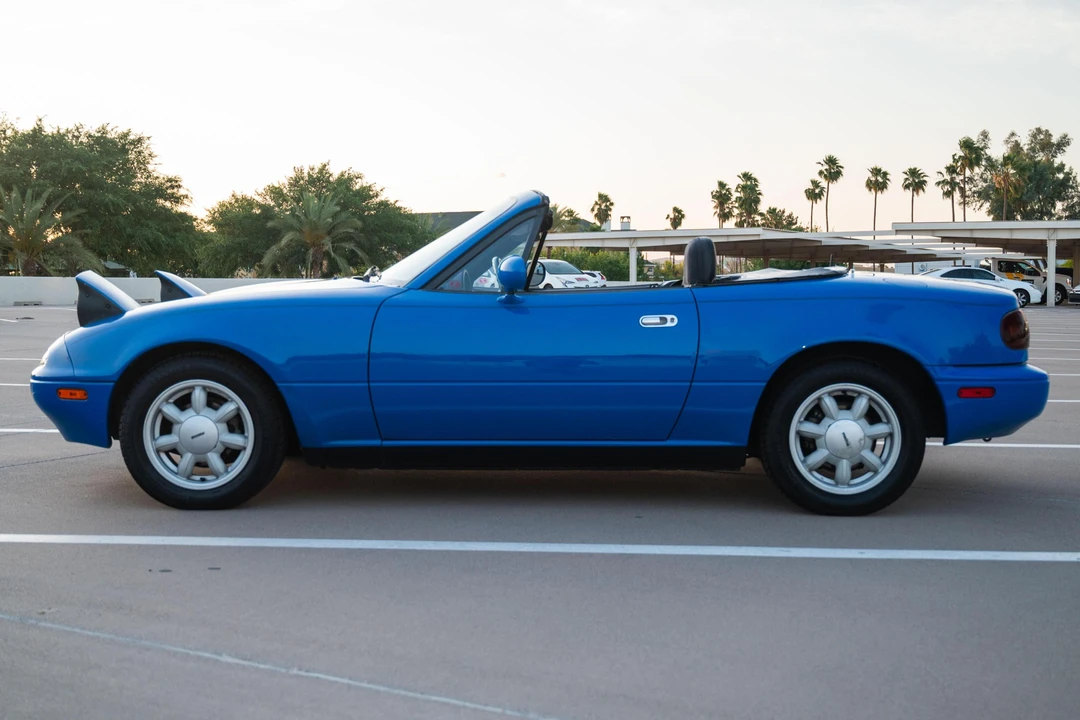 1991 Mazda NA MX-5 Miata - Image 3 of 31
