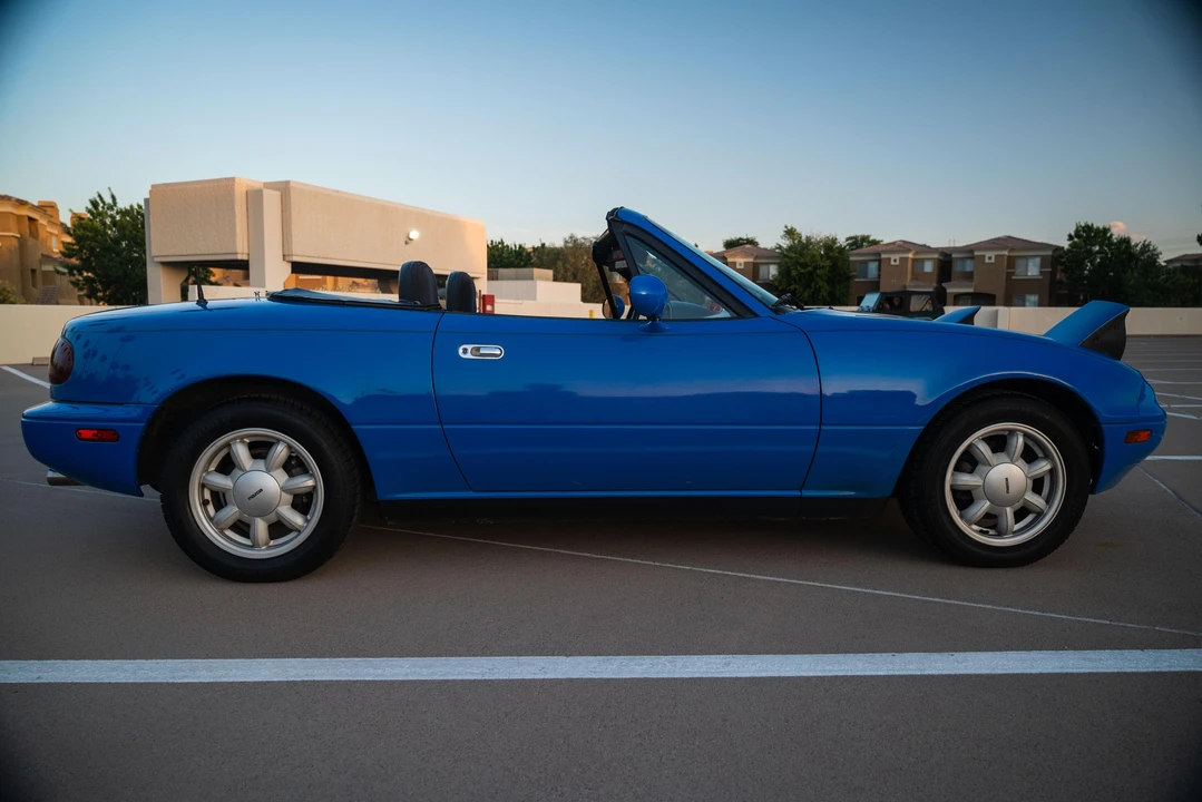 1991 Mazda NA MX-5 Miata - Image 16 of 31