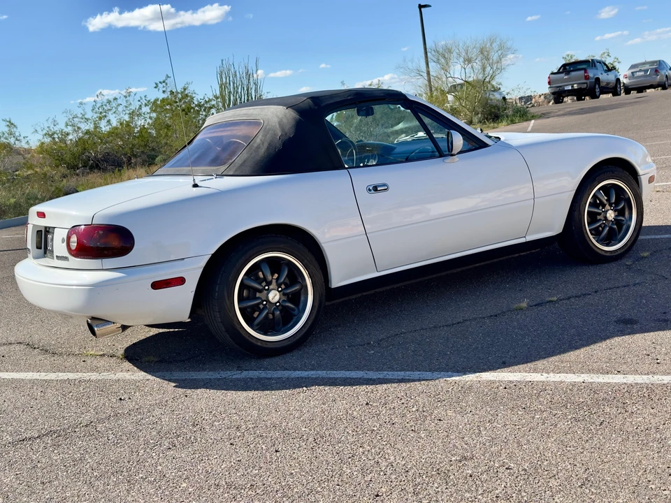 1991 Mazda NA MX-5 Miata - Image 14 of 31