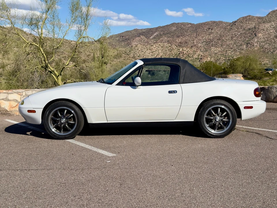 1991 Mazda NA MX-5 Miata - Image 12 of 31