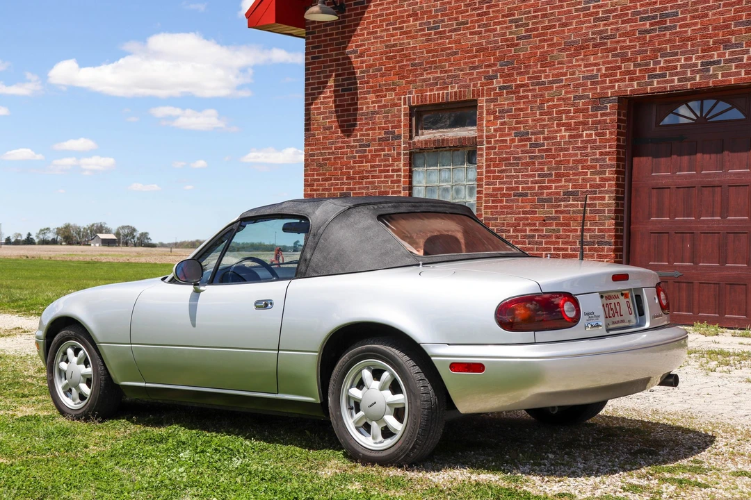 1991 Mazda NA MX-5 Miata - Image 23 of 31