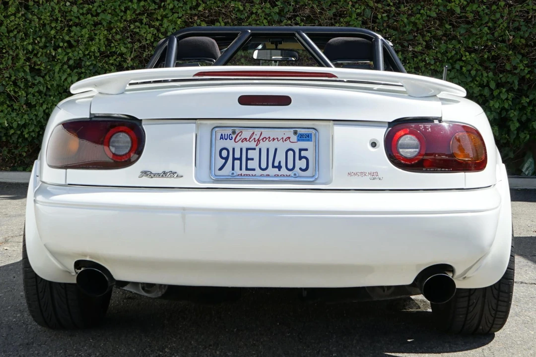 1991 Mazda NA MX-5 Miata - Image 5 of 31