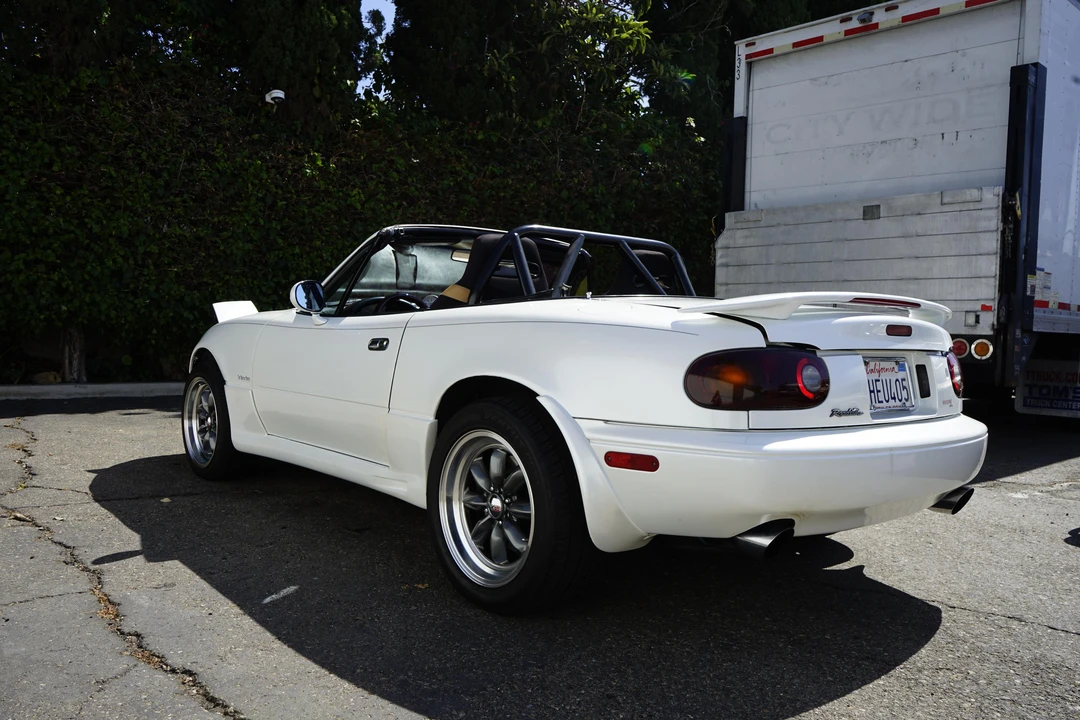 1991 Mazda NA MX-5 Miata - Image 7 of 31
