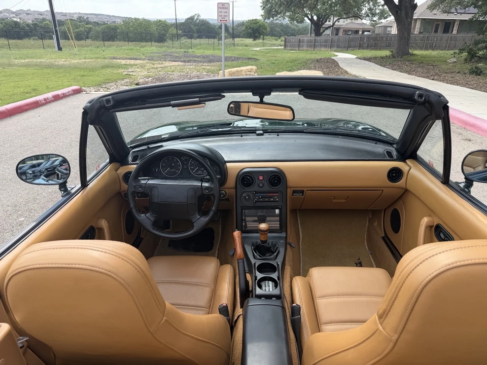 1991 Mazda NA MX-5 Miata - Image 24 of 27