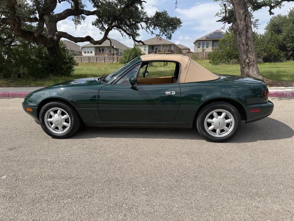 1991 Mazda NA MX-5 Miata - Image 18 of 27
