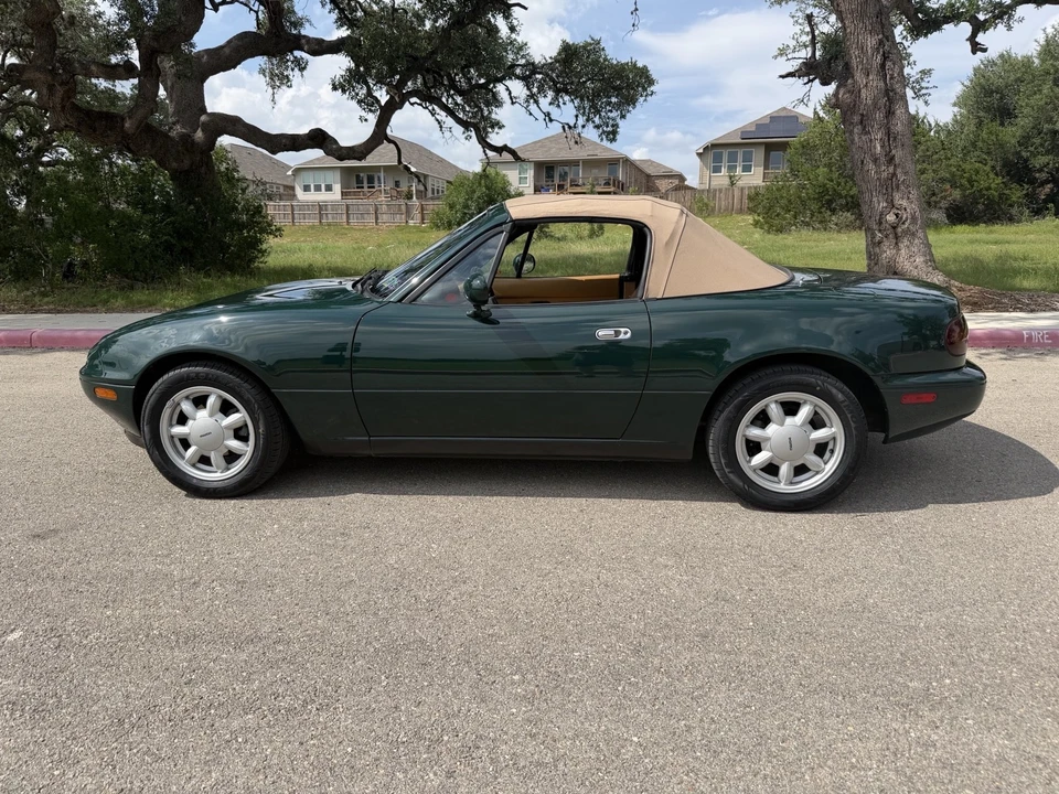 1991 Mazda NA MX-5 Miata - Image 18 of 27