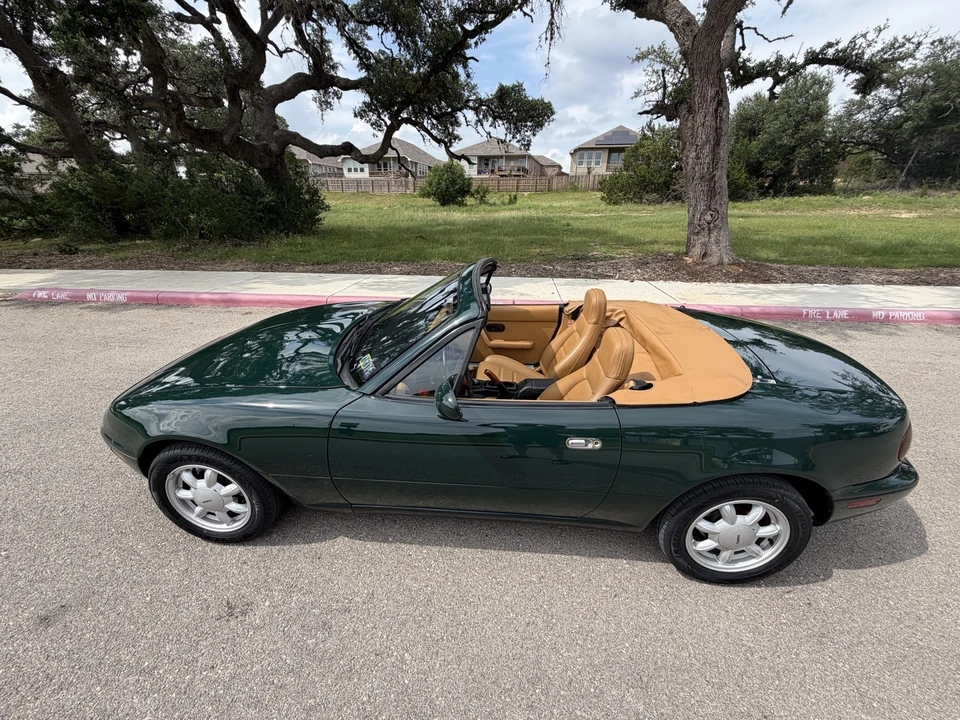 1991 Mazda NA MX-5 Miata - Image 16 of 27