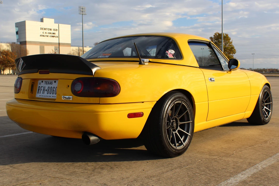 1991 Mazda NA MX-5 Miata - Image 4 of 5
