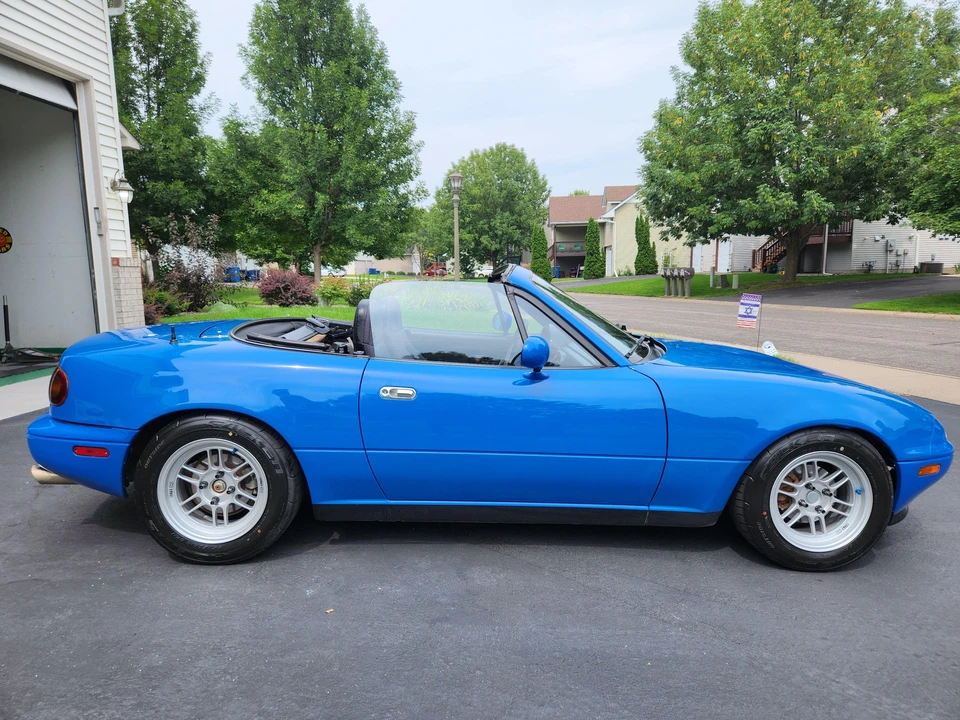 1991 Mazda NA MX-5 Miata - Image 24 of 31