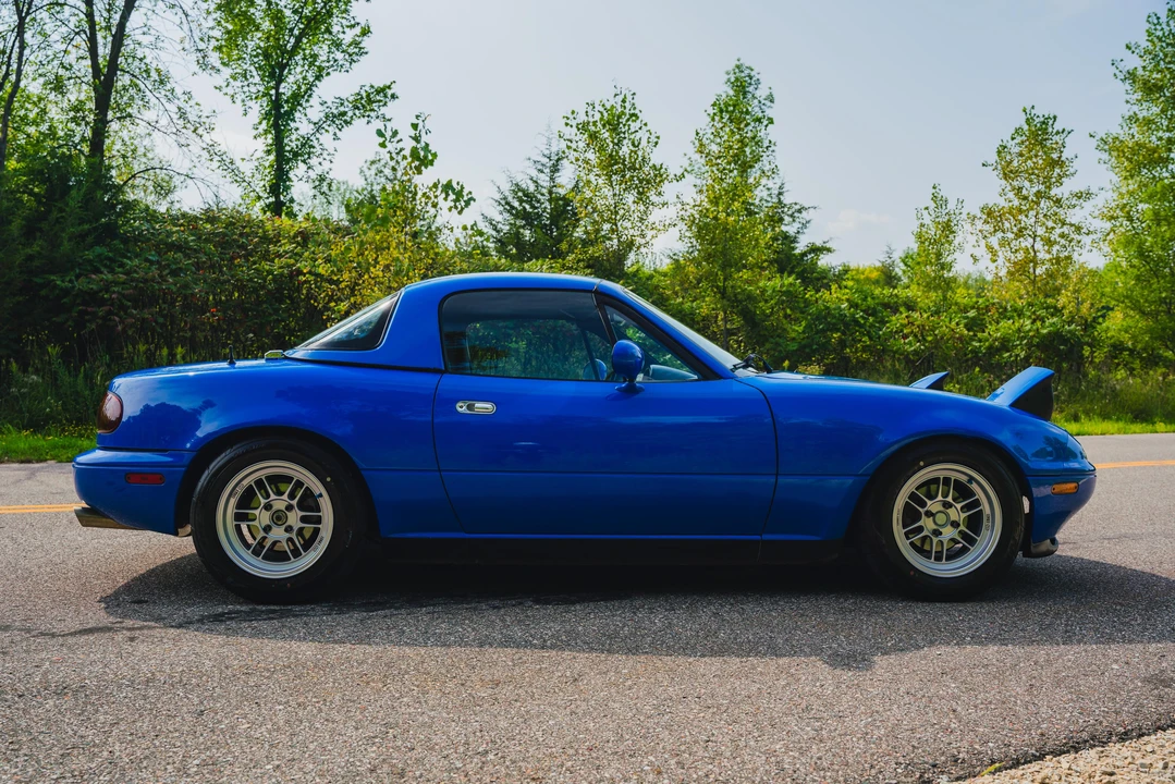 1991 Mazda NA MX-5 Miata - Image 8 of 31