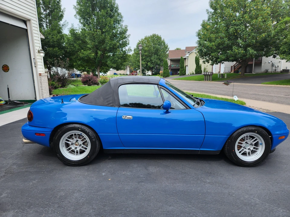 1991 Mazda NA MX-5 Miata - Image 17 of 31