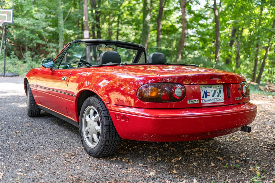 1991 Mazda NA MX-5 Miata - Image 9 of 31