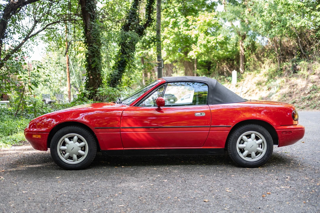 1991 Mazda NA MX-5 Miata - Image 15 of 31