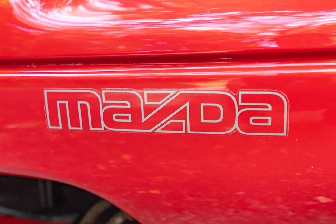 1991 Mazda NA MX-5 Miata - Image 26 of 31