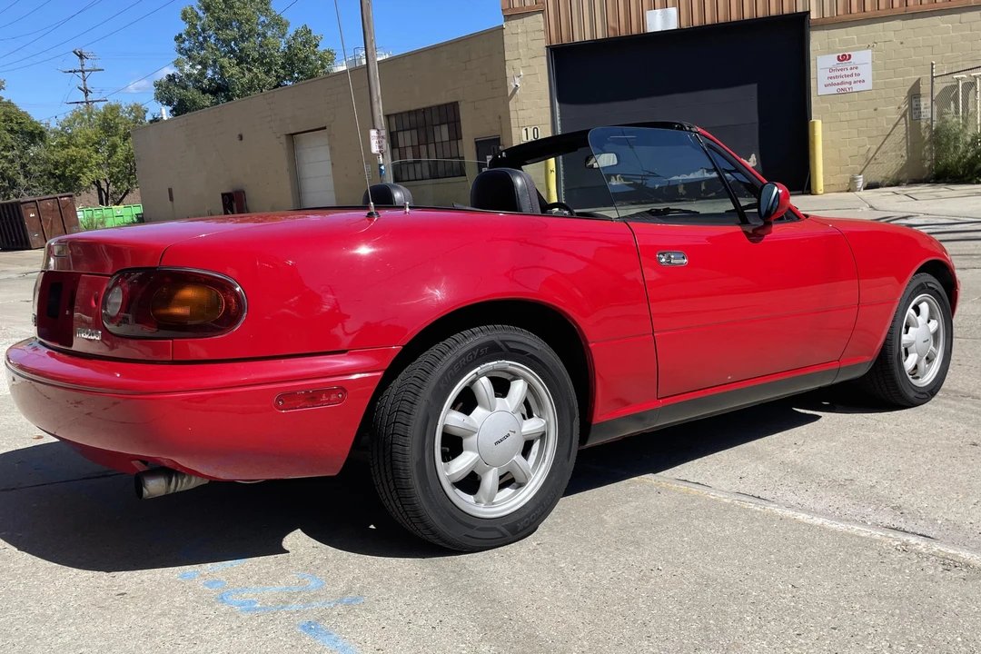 1991 Mazda NA MX-5 Miata - Image 11 of 31