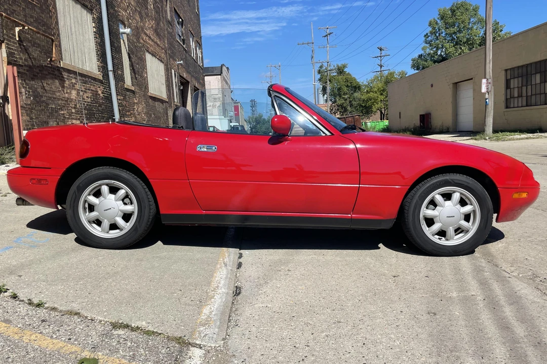 1991 Mazda NA MX-5 Miata - Image 12 of 31