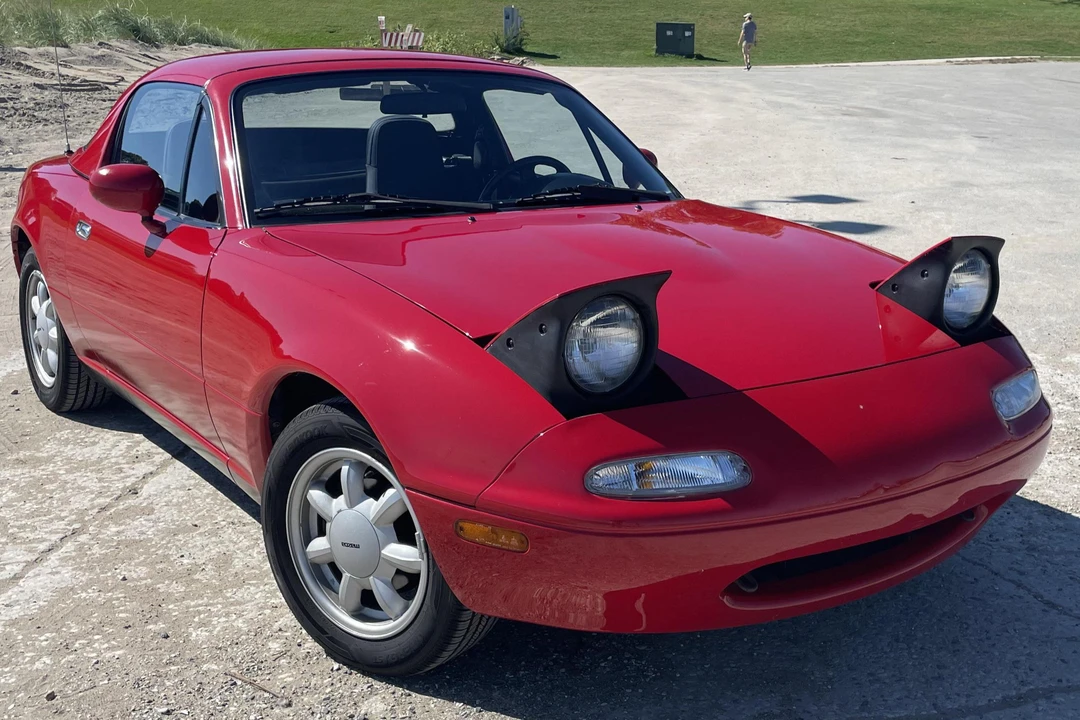 1991 Mazda NA MX-5 Miata - Image 26 of 31