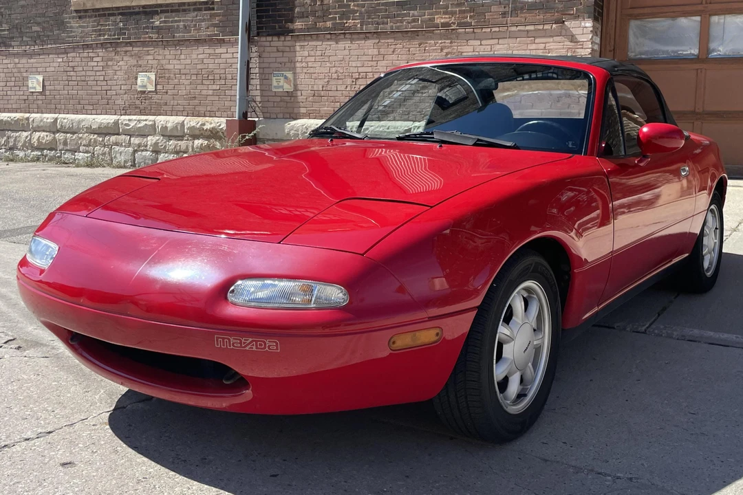 1991 Mazda NA MX-5 Miata - Image 28 of 31