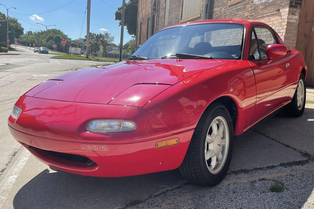 1991 Mazda NA MX-5 Miata - Image 17 of 31