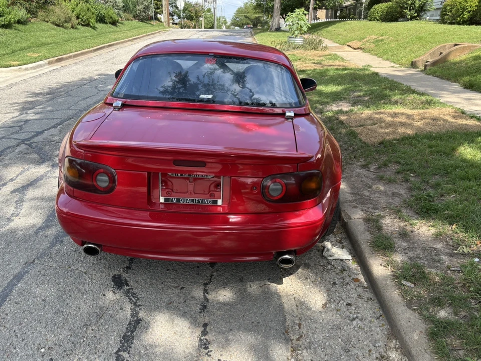 1991 Mazda NA MX-5 Miata - Image 2 of 5