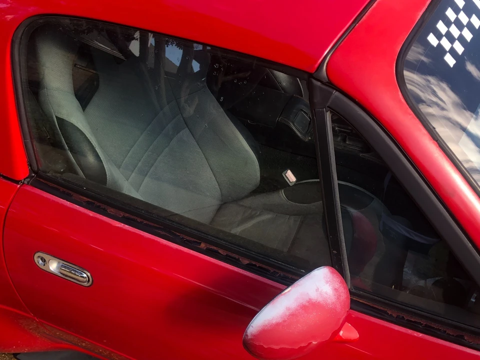 1991 Mazda NA MX-5 Miata - Image 14 of 21